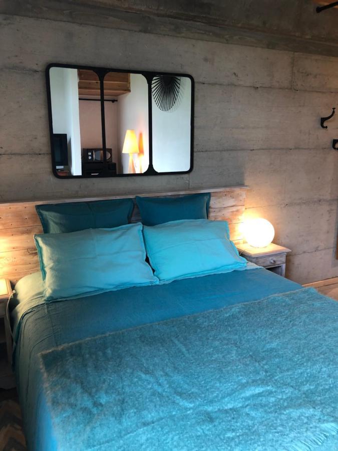 Cote Puy-De Dome Bed & Breakfast Orcines Dış mekan fotoğraf