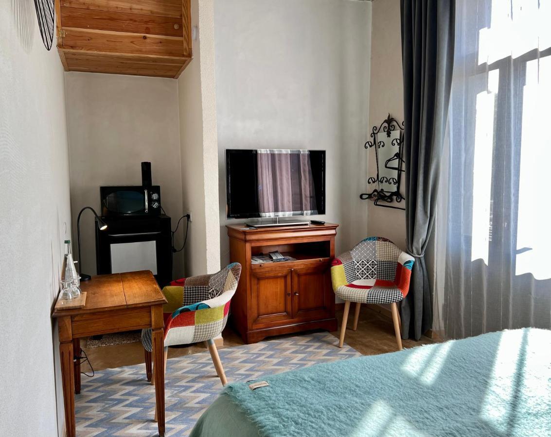 Cote Puy-De Dome Bed & Breakfast Orcines Dış mekan fotoğraf
